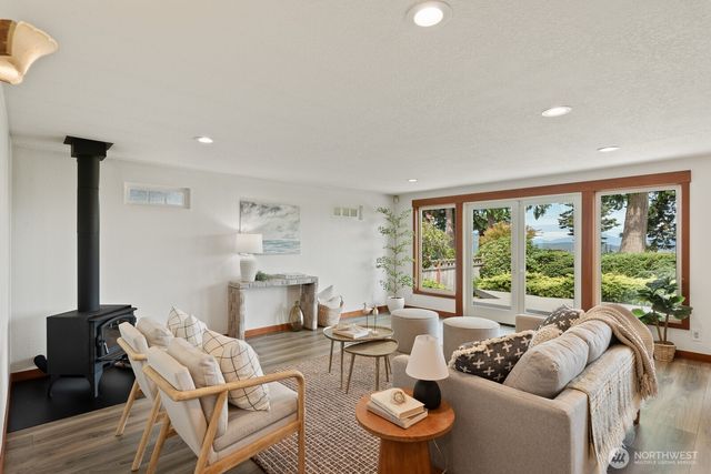 4053 Edith Point Road, Anacortes, WA 98221