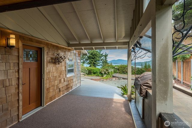 4053 Edith Point Road, Anacortes, WA 98221