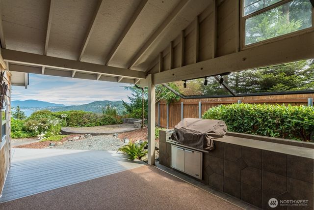 4053 Edith Point Road, Anacortes, WA 98221