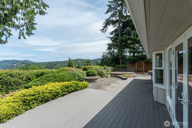 4053 Edith Point Road, Anacortes, WA 98221