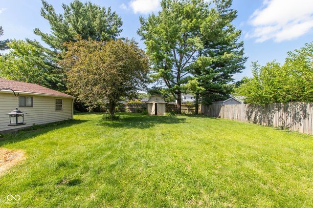 720 W Smith Valley Road, Greenwood, IN 46142