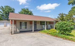 720 W Smith Valley Road, Greenwood, IN 46142
