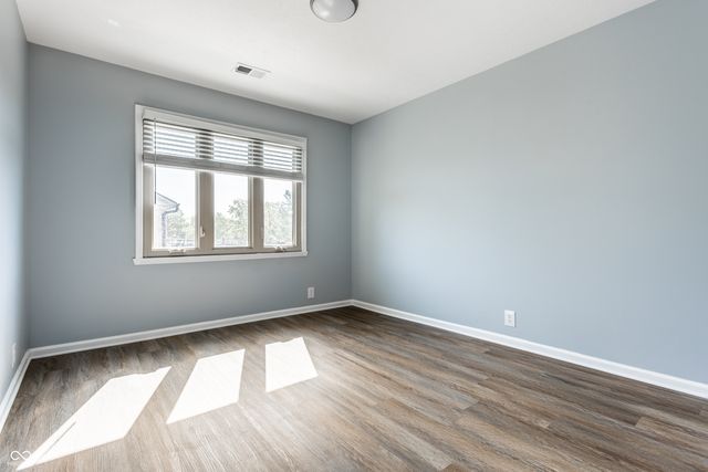 1176 Canterbury Court C, Indianapolis, IN 46260