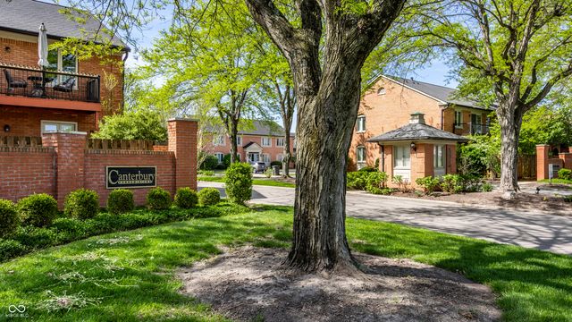 1176 Canterbury Court C, Indianapolis, IN 46260