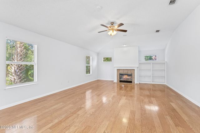 6709 BEATRIX Drive, Jacksonville, FL 32226