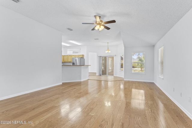 6709 BEATRIX Drive, Jacksonville, FL 32226