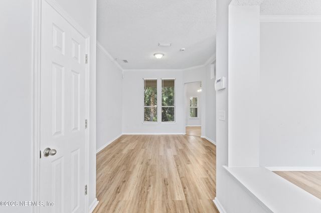 6709 BEATRIX Drive, Jacksonville, FL 32226