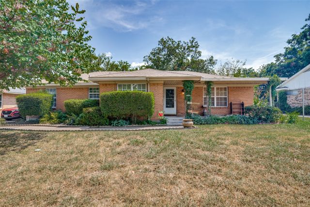 808 Branch Drive, Garland, TX 75041