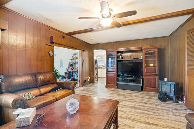808 Branch Drive, Garland, TX 75041