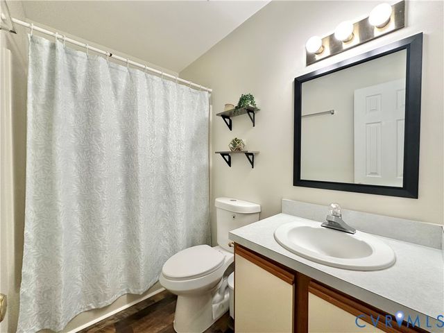 119 Arlington Sq, Ashland, VA 23005