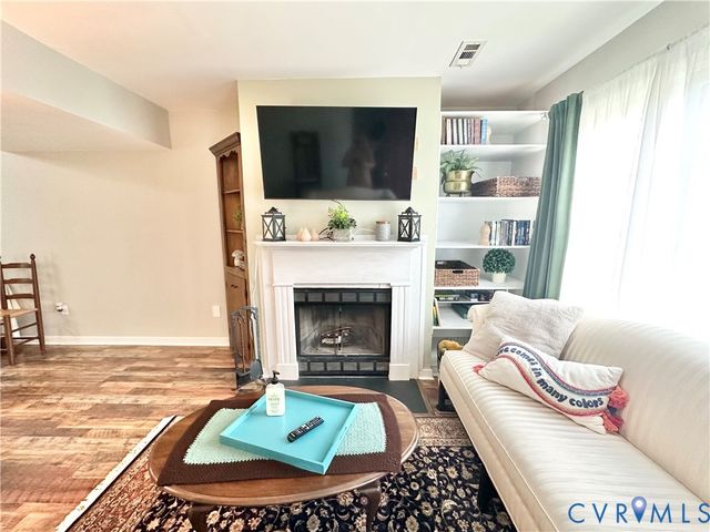 119 Arlington Sq, Ashland, VA 23005