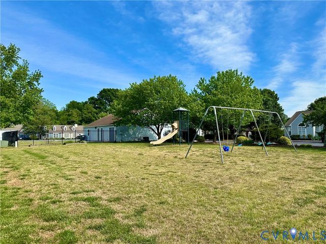 119 Arlington Sq, Ashland, VA 23005