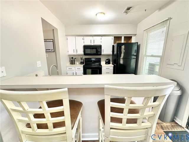 119 Arlington Sq, Ashland, VA 23005