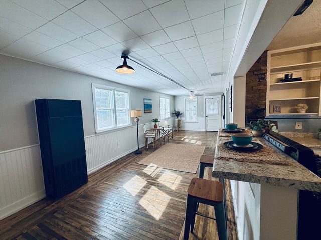 420 N ROBERT Street, Ludington, MI 49431