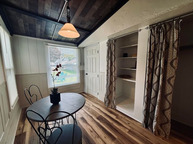 420 N ROBERT Street, Ludington, MI 49431