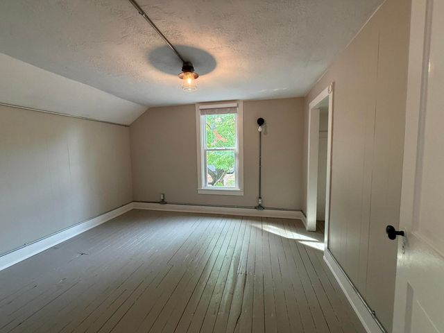 420 N ROBERT Street, Ludington, MI 49431