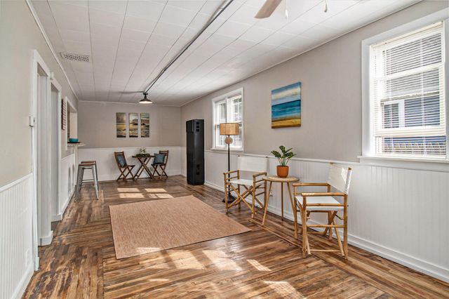 420 N ROBERT Street, Ludington, MI 49431