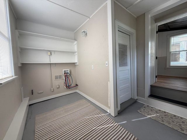 420 N ROBERT Street, Ludington, MI 49431
