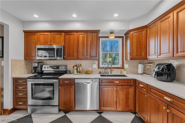 172 Wolcott Drive, Boardman, OH 44512