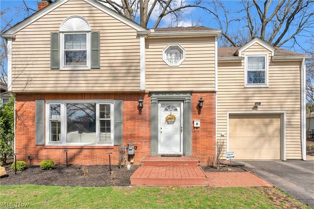 172 Wolcott Drive, Boardman, OH 44512