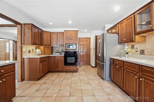 7195 Mohawk Trail Road, Miami Twp, OH 45459