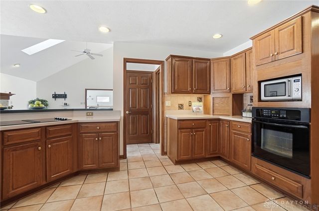 7195 Mohawk Trail Road, Miami Twp, OH 45459