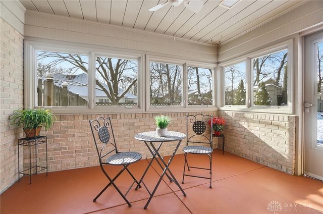 7195 Mohawk Trail Road, Miami Twp, OH 45459