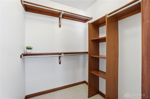 7195 Mohawk Trail Road, Miami Twp, OH 45459