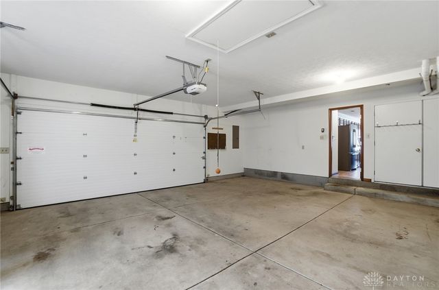 7195 Mohawk Trail Road, Miami Twp, OH 45459