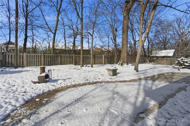 7195 Mohawk Trail Road, Miami Twp, OH 45459