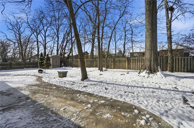 7195 Mohawk Trail Road, Miami Twp, OH 45459