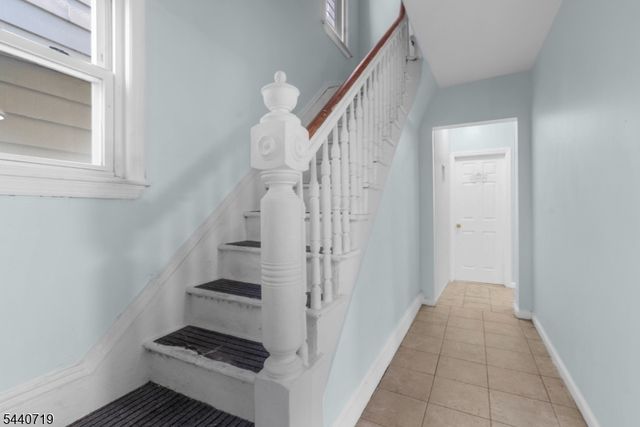 136 Smith St, Elizabeth City, NJ 07201