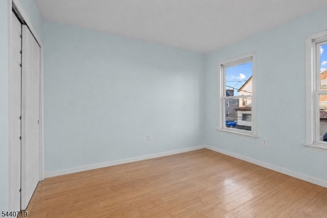 136 Smith St, Elizabeth City, NJ 07201
