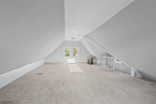 136 Smith St, Elizabeth City, NJ 07201