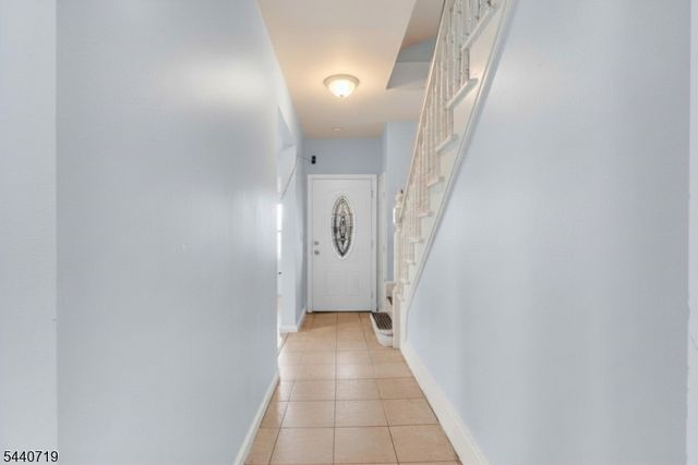 136 Smith St, Elizabeth City, NJ 07201