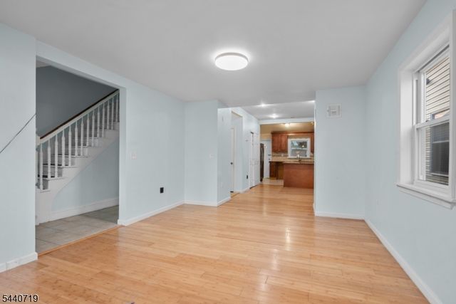 136 Smith St, Elizabeth City, NJ 07201