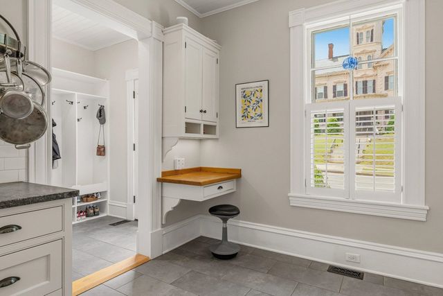300 Rockland Street, Portsmouth, NH 03801