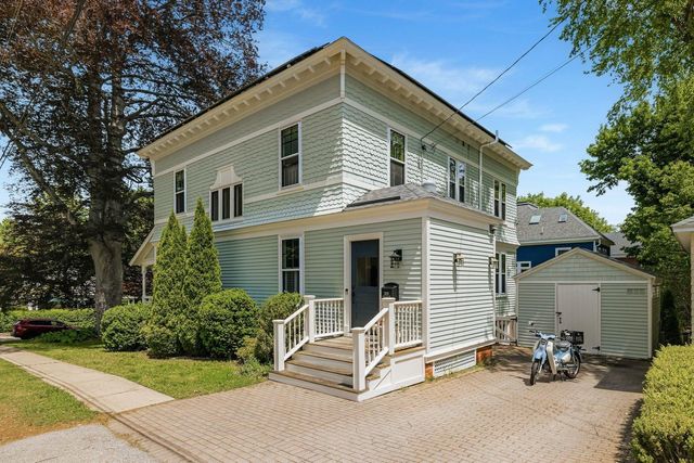 300 Rockland Street, Portsmouth, NH 03801