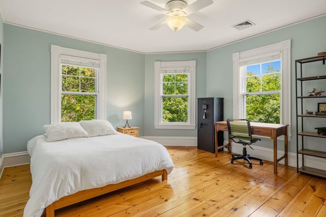 300 Rockland Street, Portsmouth, NH 03801