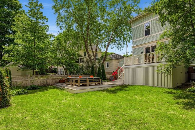 300 Rockland Street, Portsmouth, NH 03801