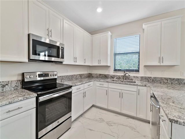 13056 Anthorne Lane 113, Boynton Beach, FL 33436