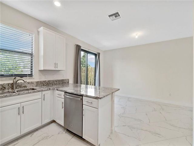 13056 Anthorne Lane 113, Boynton Beach, FL 33436