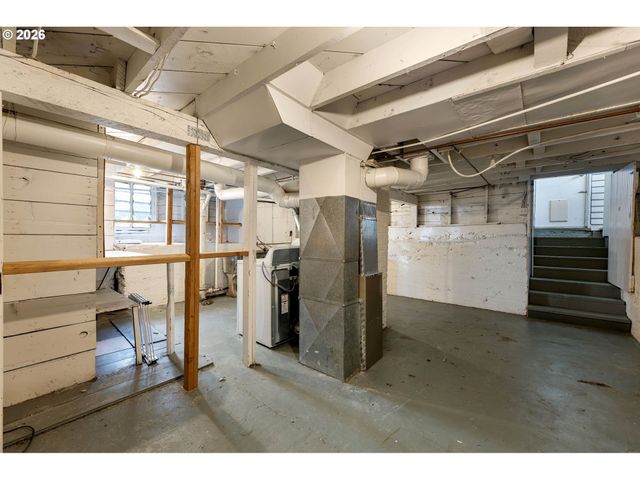 5230 Ne 33RD Ave, Portland, OR 97211