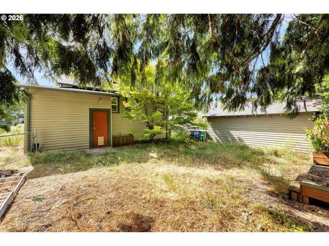 5230 Ne 33RD Ave, Portland, OR 97211
