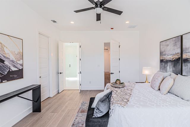 4319 Sylvester Street, Dallas, TX 75219