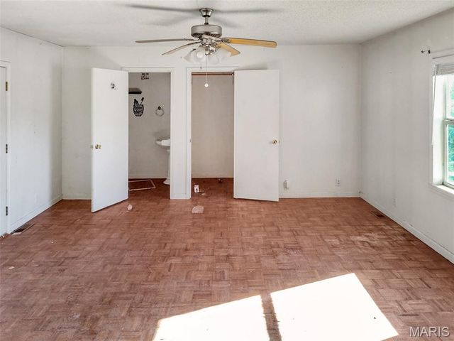 109 Andrea Street, Sikeston, MO 63801