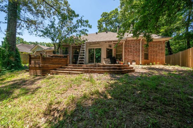 1316 Nottingham, White Oak, TX 75693