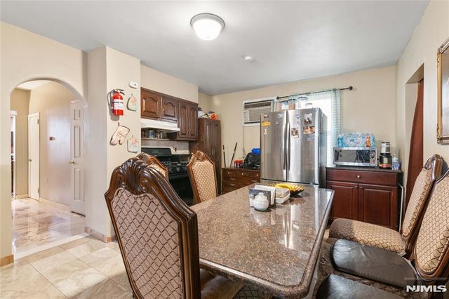 109 Franklin Street, Elizabethport, NJ 07206