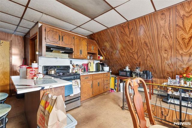 109 Franklin Street, Elizabethport, NJ 07206