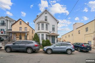 109 Franklin Street, Elizabethport, NJ 07206